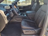2026 Chevrolet Suburban - Preview 6