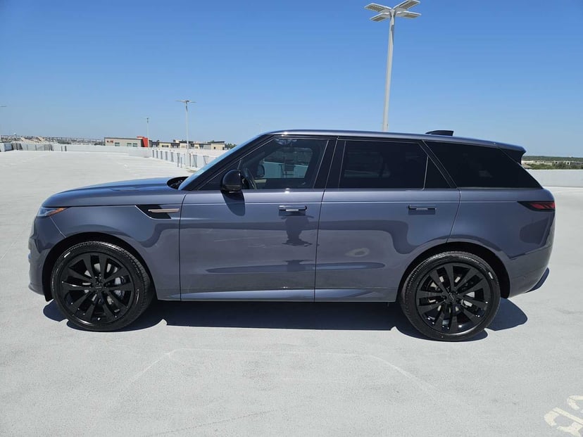 2026 Land Rover Range Rover Sport - Image 2