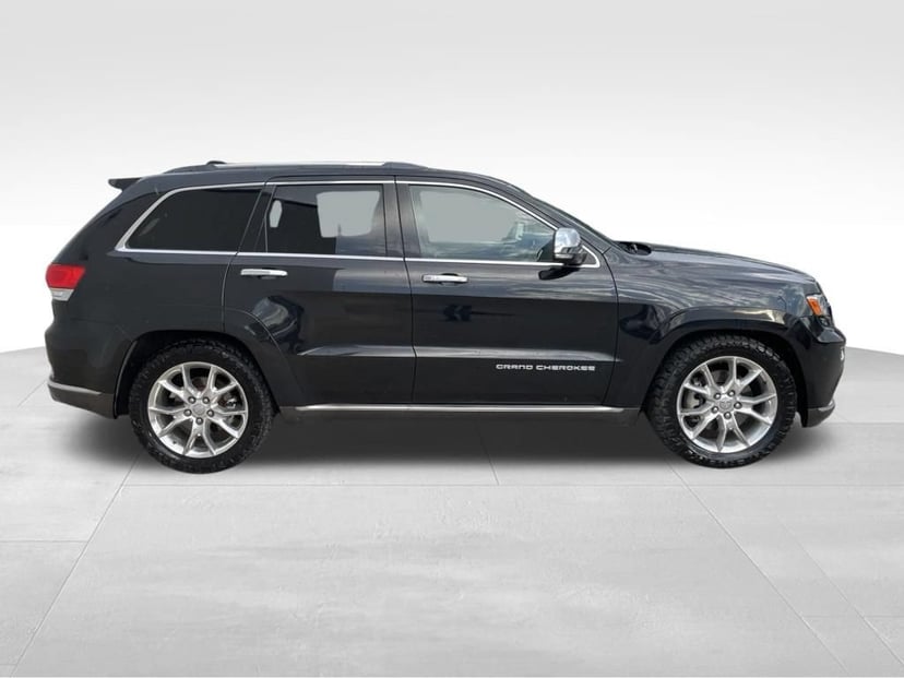 2014 Jeep Grand Cherokee - Image 2