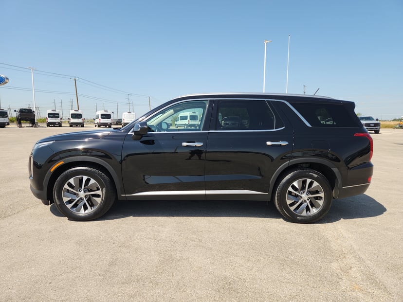 2022 Hyundai Palisade - Image 2