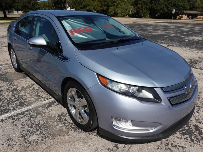2013 Chevrolet Volt - Image 1
