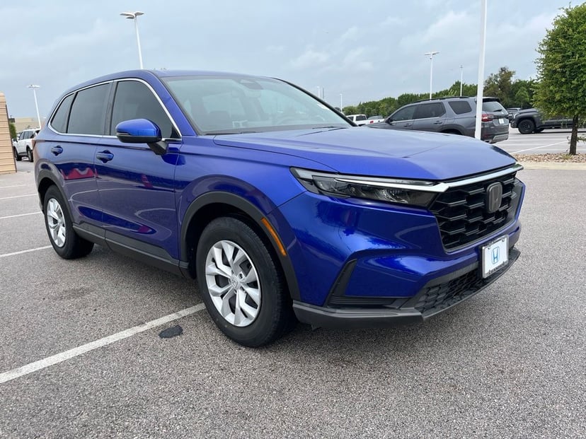 2023 Honda CR-V - Image 1