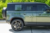 2026 Land Rover Defender - Preview 9