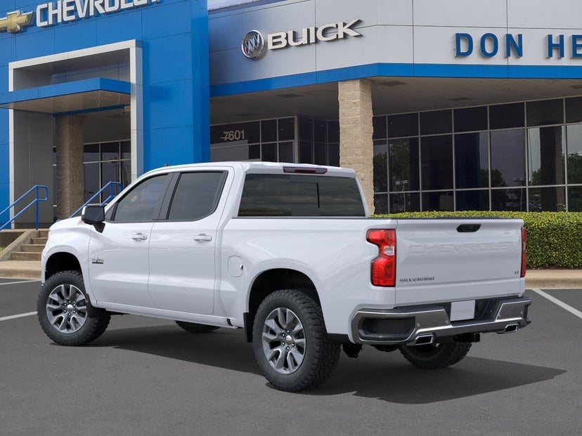 2026 Chevrolet Silverado 1500 - Image 3