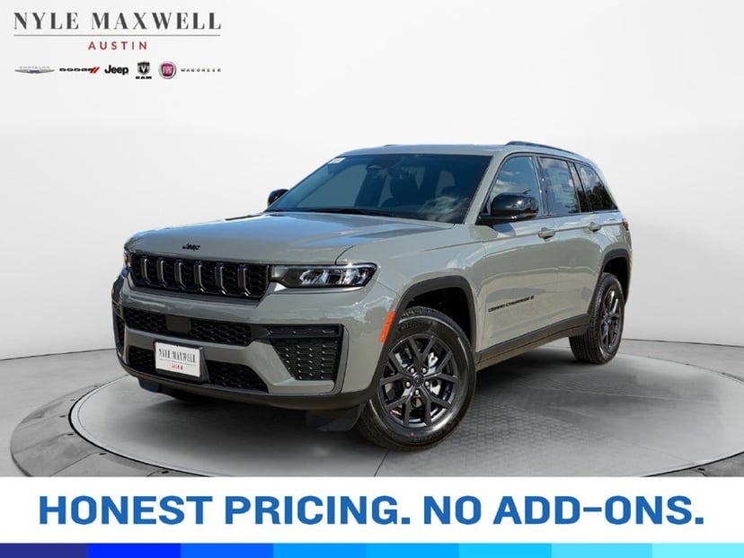 2027 Jeep Grand Cherokee - Image 1