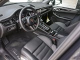2026 Porsche Macan - Preview 4