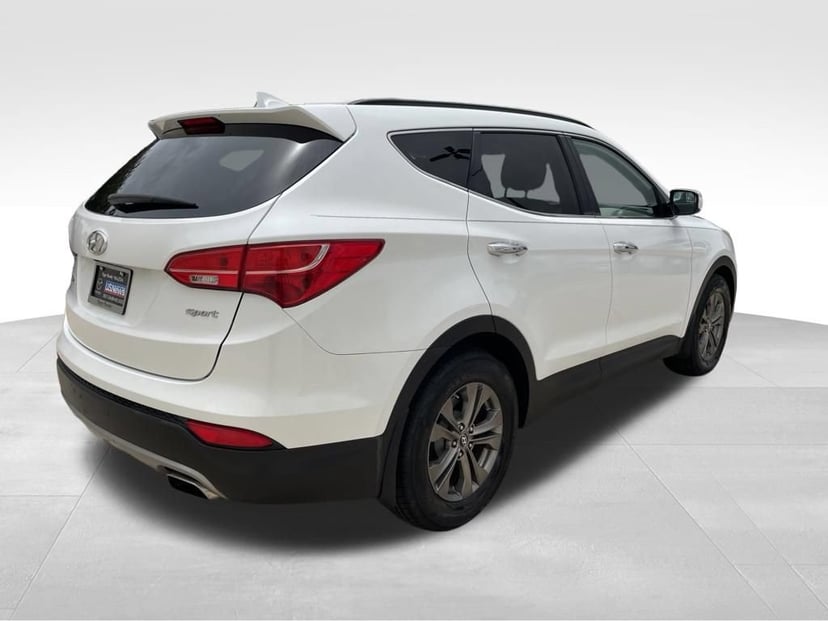 2013 Hyundai Santa Fe - Image 2