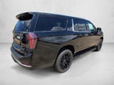 2026 Chevrolet Suburban - Preview 3