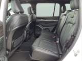 2027 Jeep Grand Cherokee - Preview 12