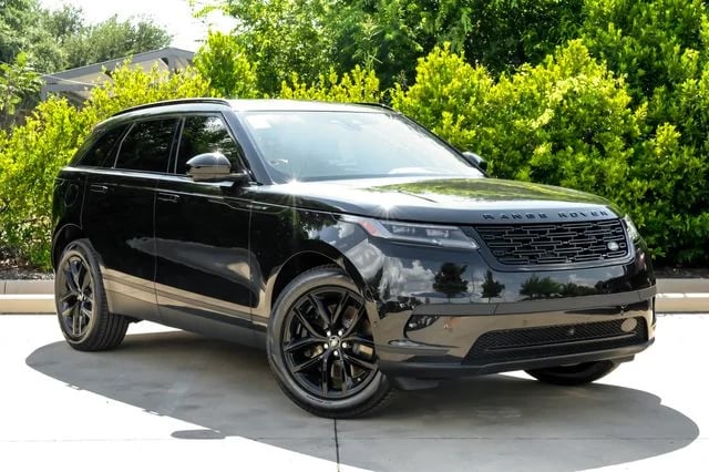 2026 Land Rover Range Rover Velar - Image 3