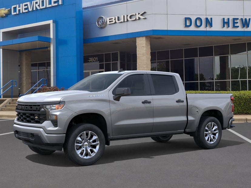 2026 Chevrolet Silverado 1500 - Image 3