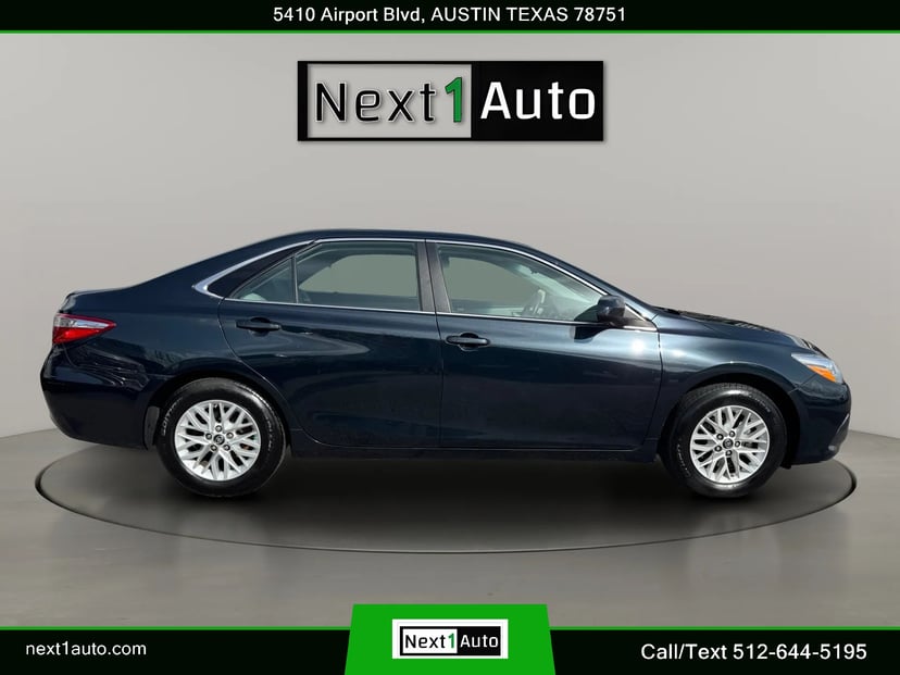 2017 Toyota Camry - Image 2