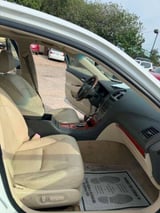 2011 Lexus ES - Preview 13