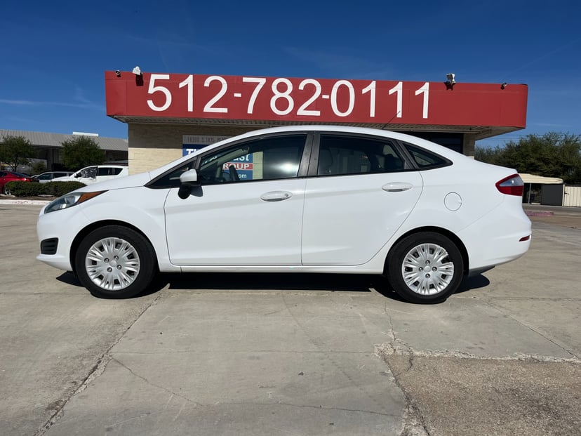 2019 Ford Fiesta - Image 2