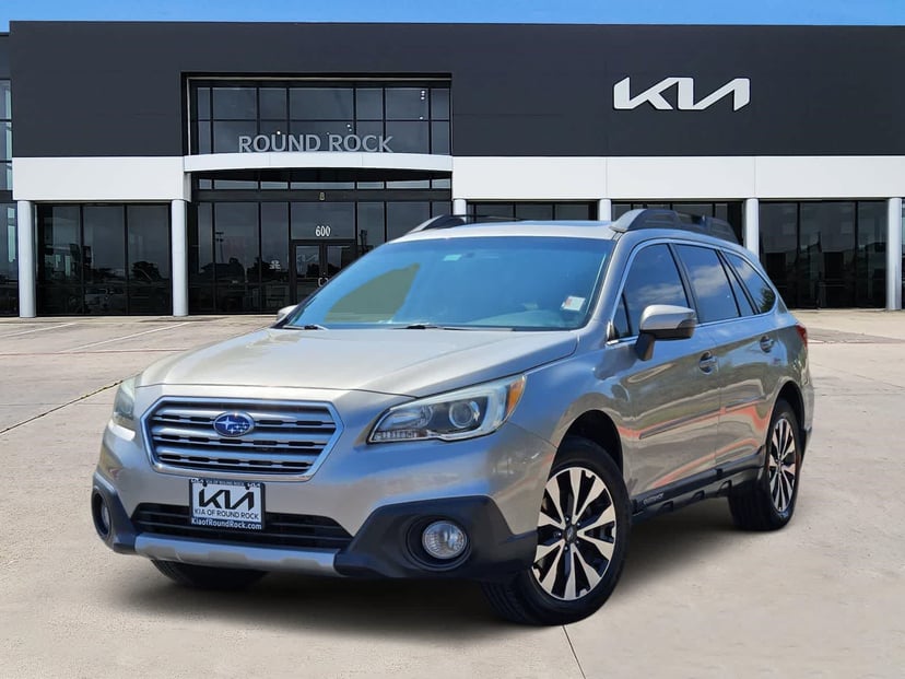 2015 Subaru Outback - Image 1