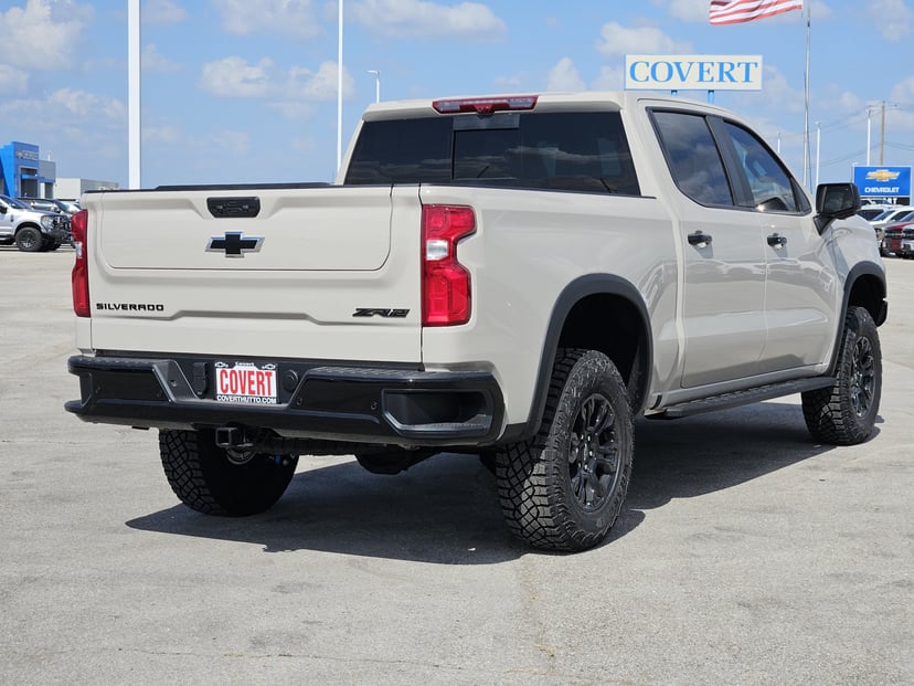 2026 Chevrolet Silverado - Image 2