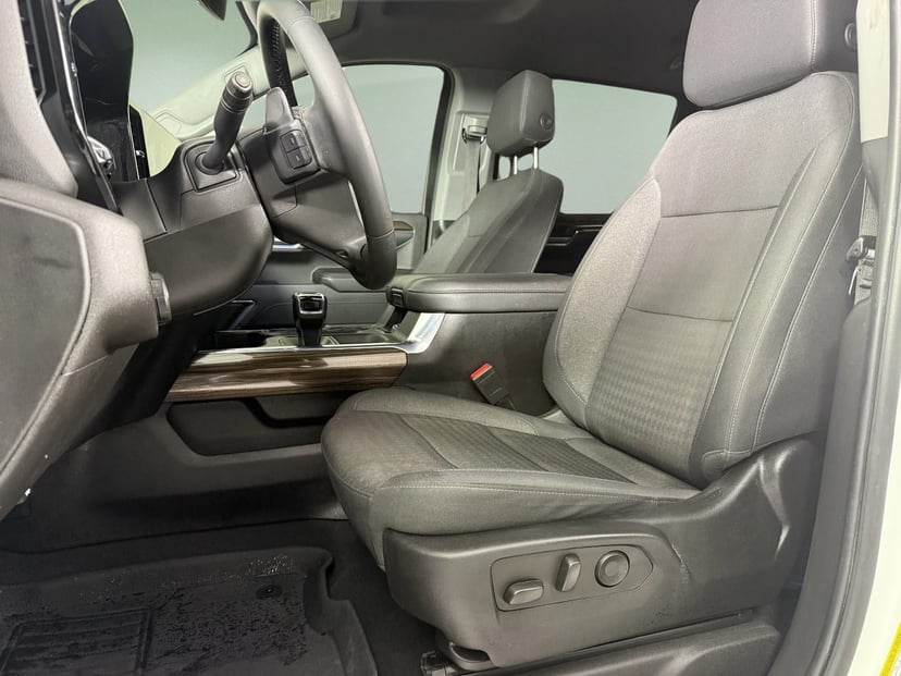 2023 Chevrolet Silverado - Image 2