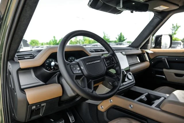 2026 Land Rover Defender - Image 3