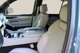 2026 Jeep Grand Wagoneer - Preview 15