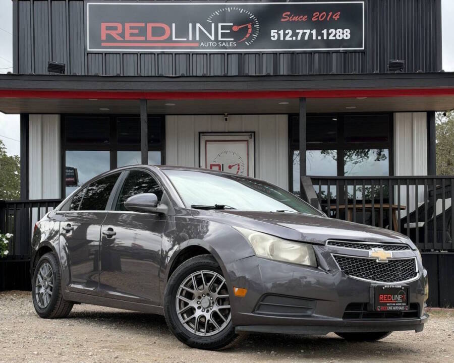 2011 Chevrolet Cruze - Image 1
