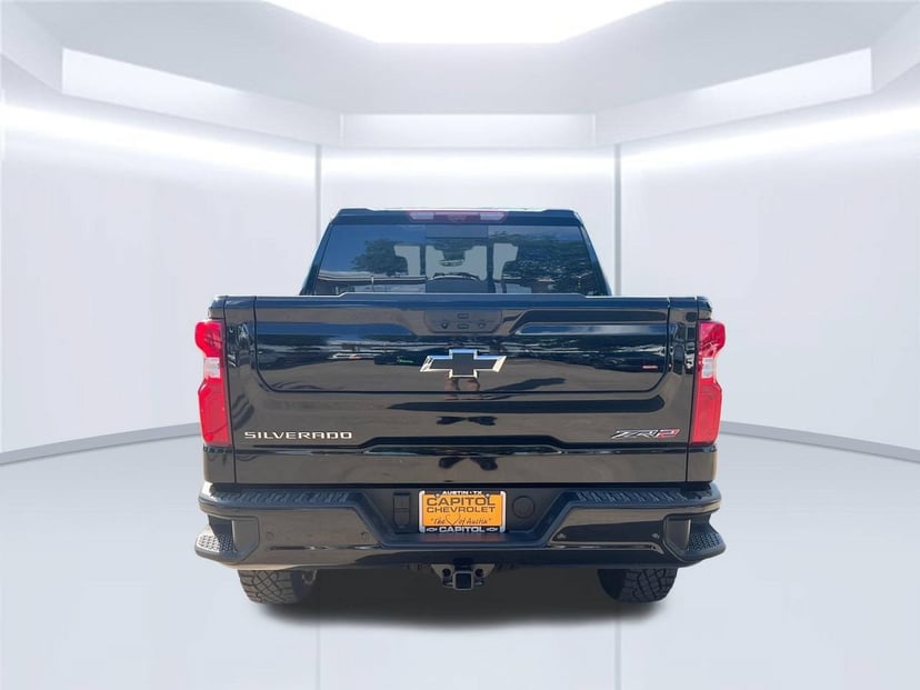 2026 Chevrolet Silverado 1500 - Image 3