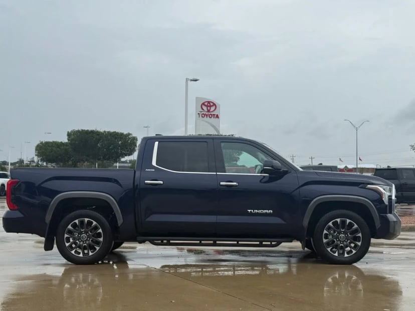 2023 Toyota Tundra - Image 3