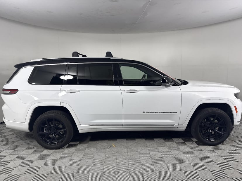 2021 Jeep Grand Cherokee L - Image 3