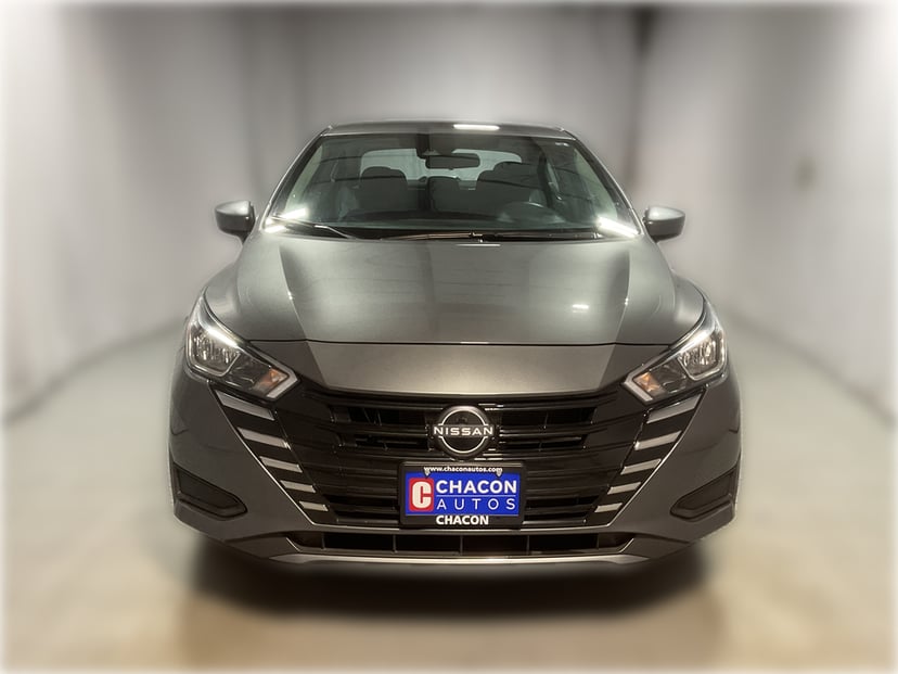 2024 Nissan Versa - Image 3