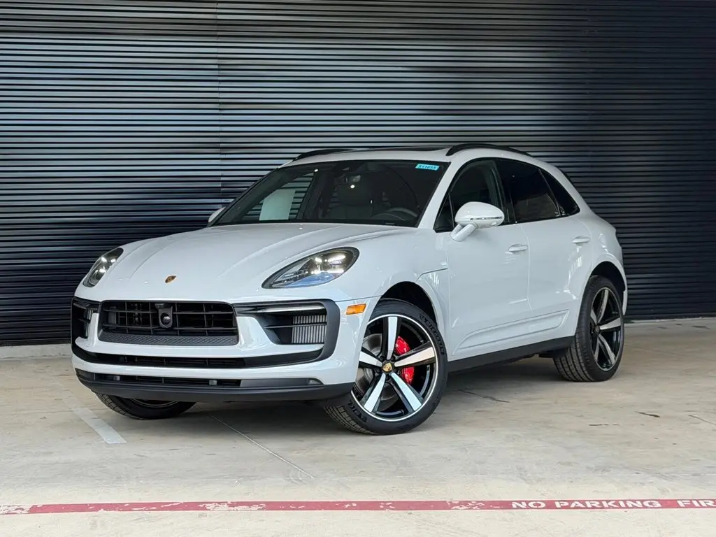 2026 Porsche Macan - Image 1