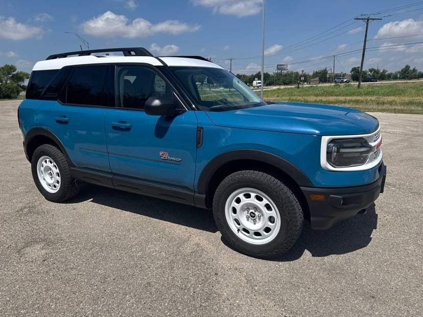 2023 Ford Bronco Sport - Image 1