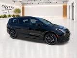 2027 Chrysler Pacifica - Preview 12