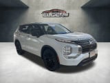 2023 Mitsubishi Outlander - Preview 3