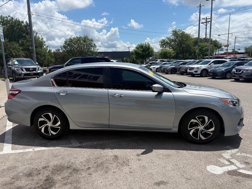 2017 Honda Accord - Image 3