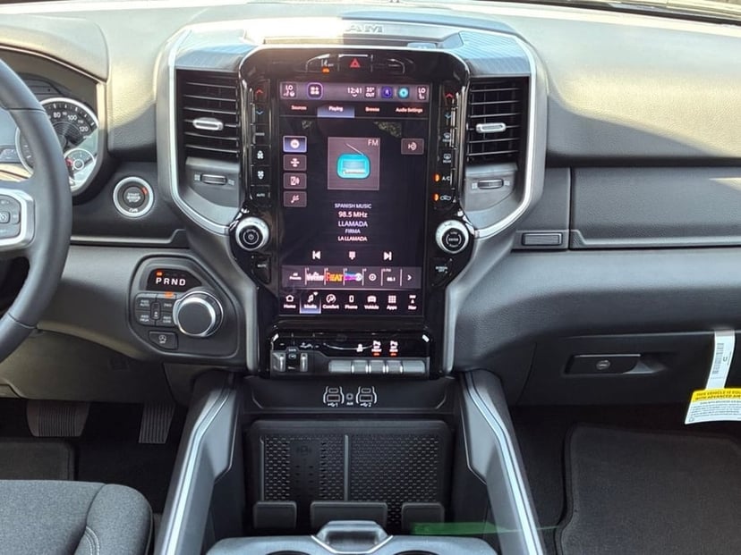 2026 Ram 1500 - Image 3