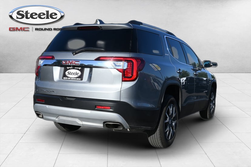 2023 GMC Acadia - Image 2