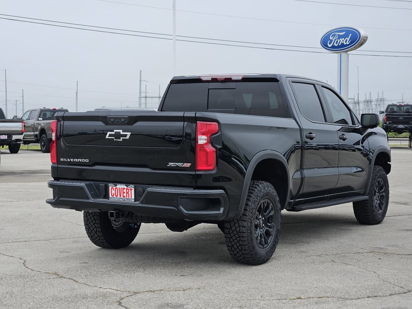 2026 Chevrolet Silverado 1500 - Image 3