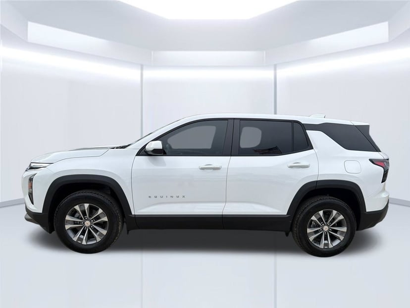 2027 Chevrolet Equinox - Image 1