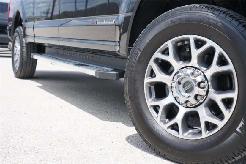 2022 FORD F-250 - Image 1