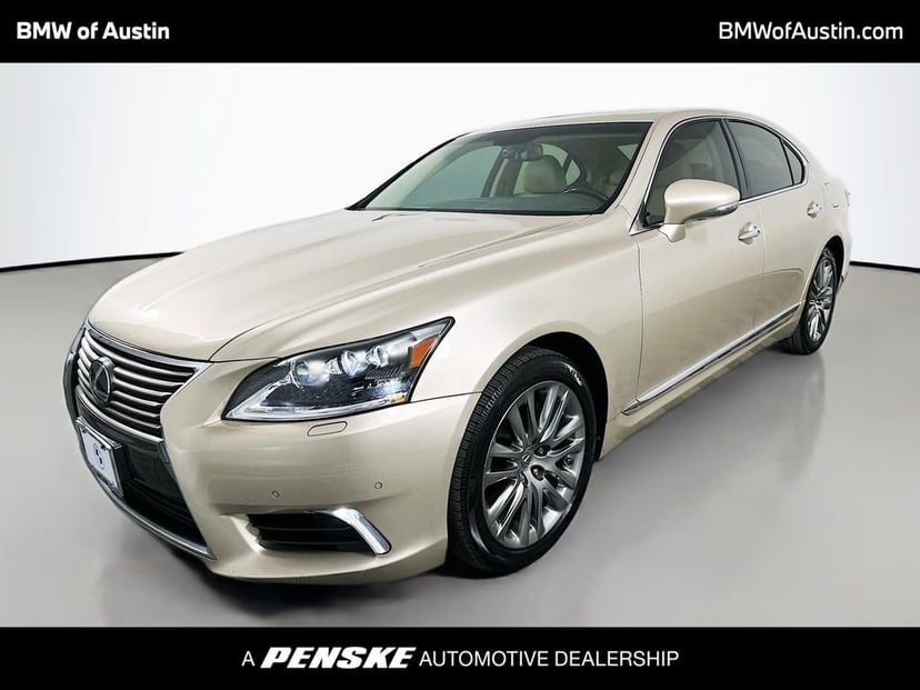 2013 Lexus LS - Image 2