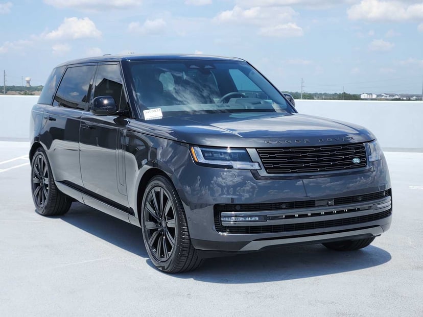 2026 Land Rover Range Rover - Image 3