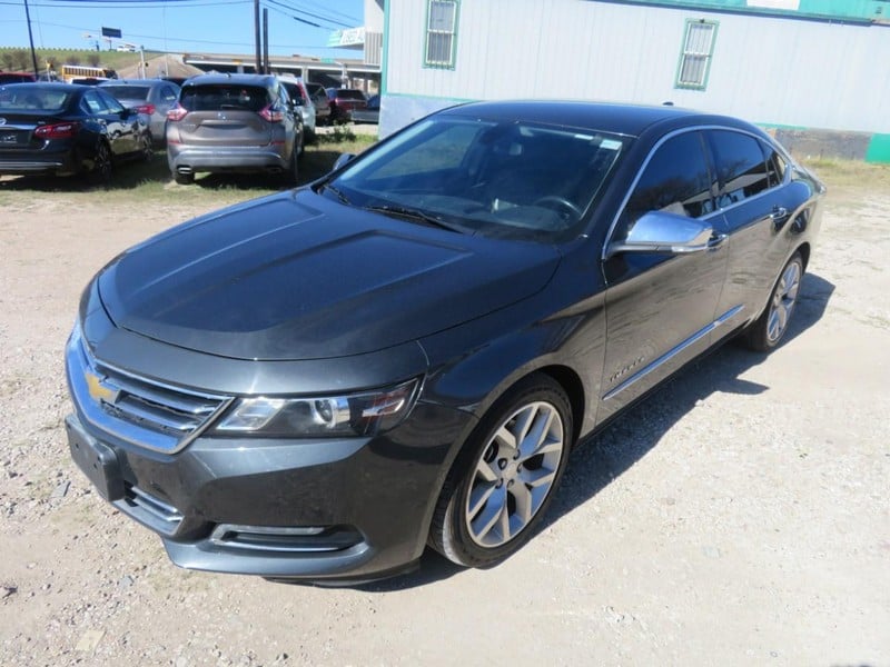 2019 Chevrolet Impala - Image 2