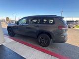 2023 Jeep Grand Cherokee - Preview 3
