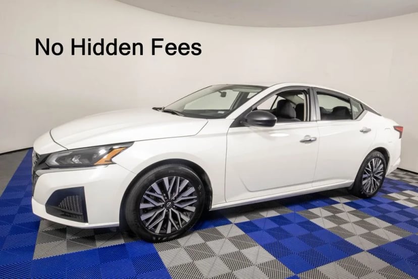 2025 Nissan Altima - Image 1