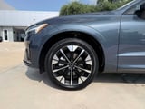 2026 Volvo XC60 - Preview 10