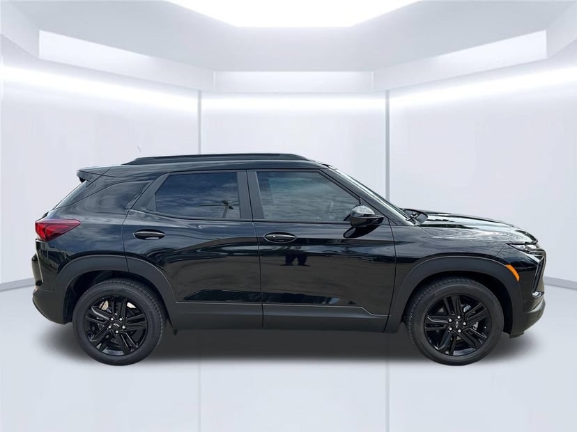 2026 Chevrolet Trailblazer - Image 3