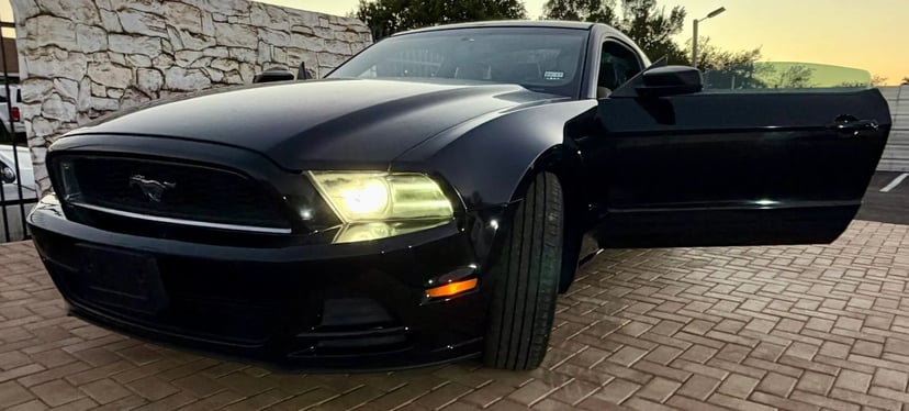 2014 Ford Mustang - Image 1