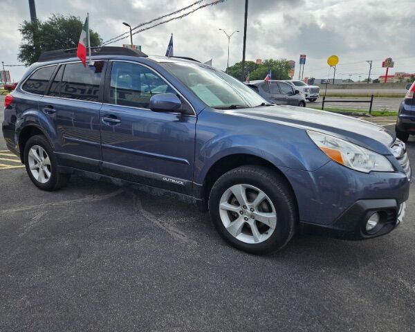2014 Subaru Outback - Image 1