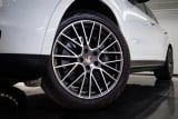 2023 Porsche Cayenne - Preview 12