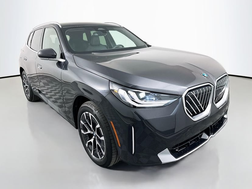 2026 BMW X3 - Image 2