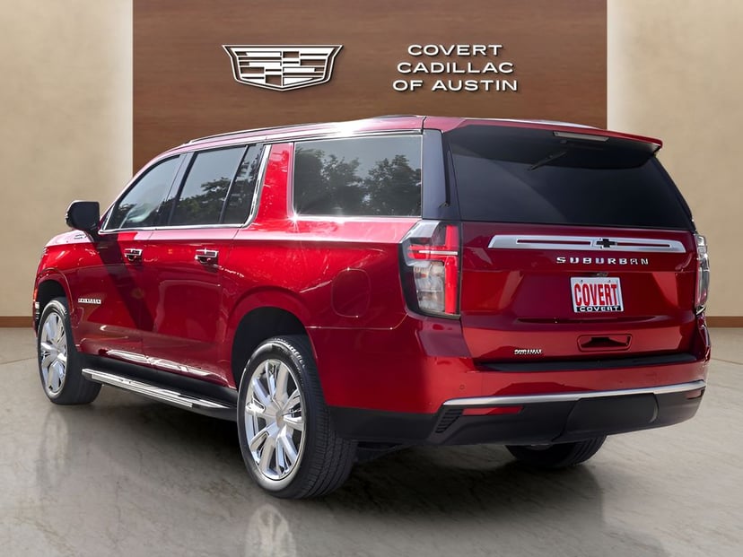 2024 Chevrolet Suburban - Image 3